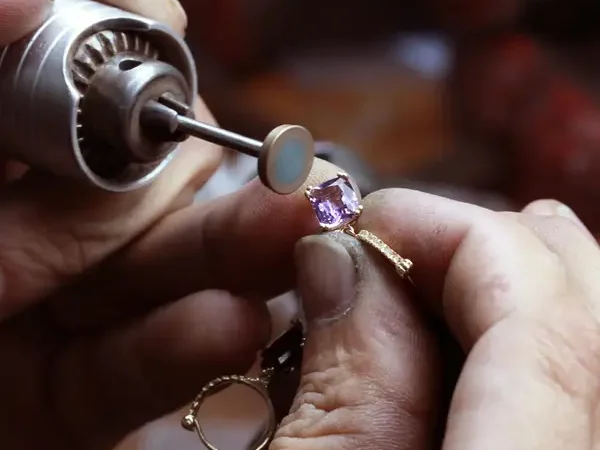 Service 1 JEWELRY REPAIR