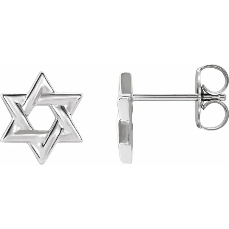 Solid silver star earring
